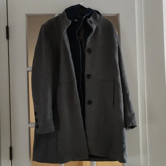 Jacket - Picture 1 of 15